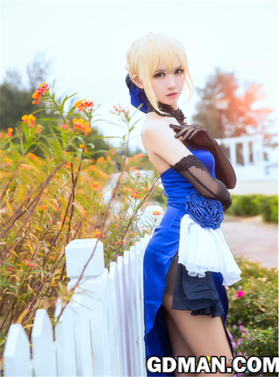 Saber超美Cos 穿蕾丝短裙的吾王喜欢吗?